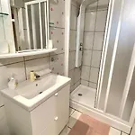 Apartament Do-ti Apartmanhaz *