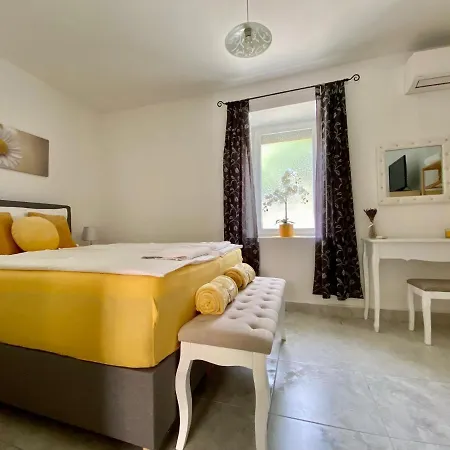 شقة Do-ti Apartmanhaz بالاتوليلّي