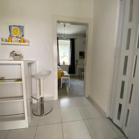 Do-ti Apartmanhaz Lägenhet *