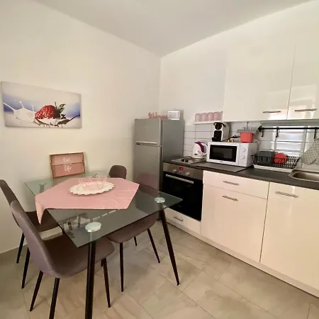 Apartman Do-ti *