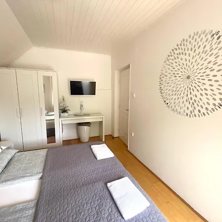 Apartman Do-ti *
