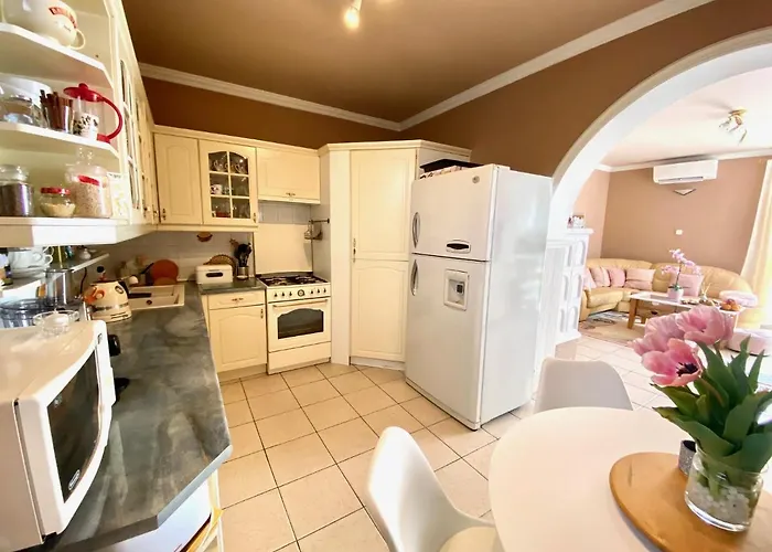 Do-ti Apartmanhaz Balatonlelle