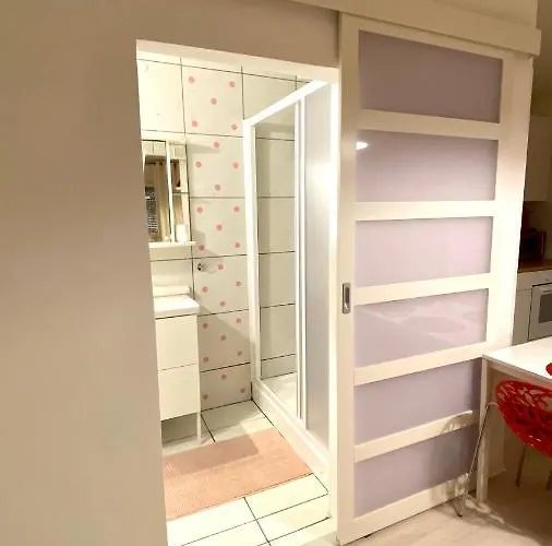 Do-ti Apartmanhaz בלטונללה