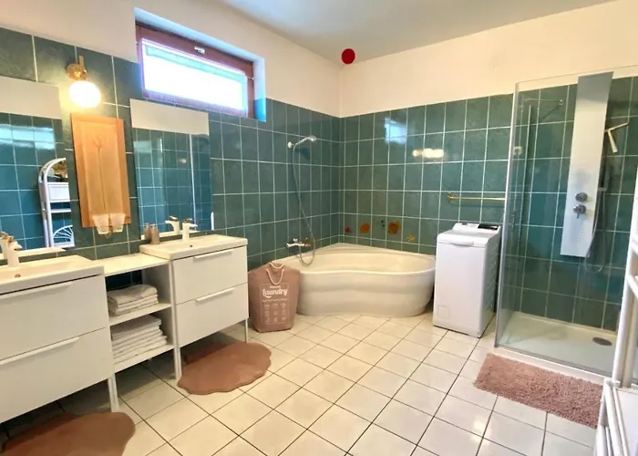 Do-ti Apartmanhaz * Balatonlelle